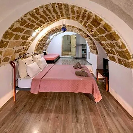 Pablito House-seaview Nests