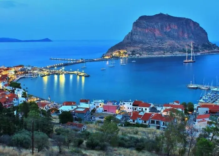 Pablito House-seaview Nests