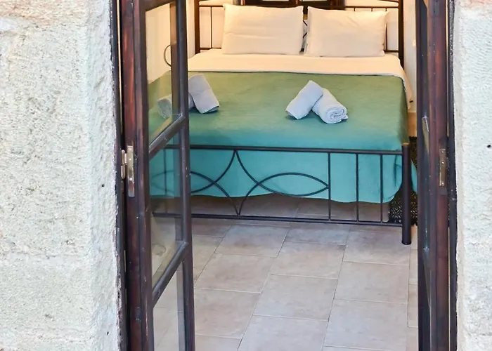 Inn Pablito House-seaview Nests *